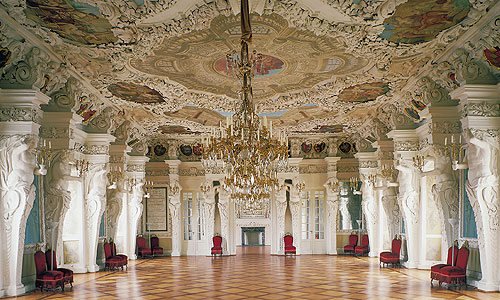 externer Link zum Riesensaal in Schloss Ehrenburg