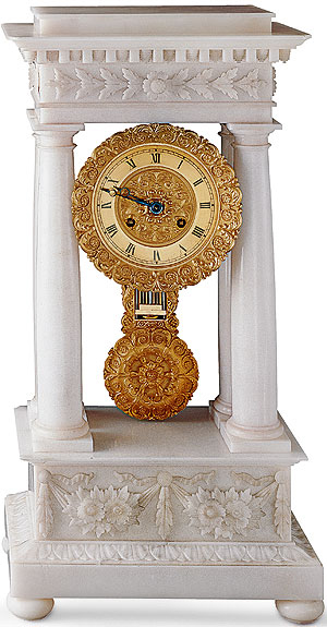Picture: Table clock made of alabaster, Rosenau Palace